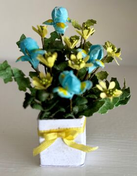 Gift Box with Flowers by Kathy Brindle (45Hmm)