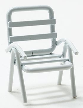 Lawn Chair White (1 7/8"H x 1 1/8"W) (NOTE: Note true scale)