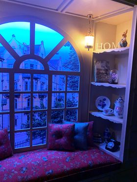 1:6 Window Seat Roombox Kit (450W x 180D x 450mmH)