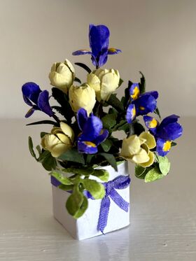 Gift Box with Flowers by Kathy Brindle (45Hmm)