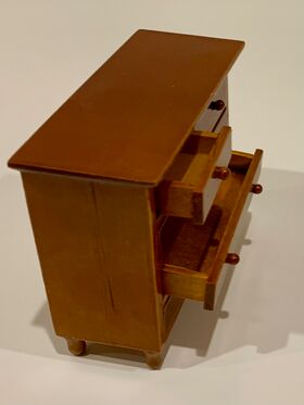 Oak Cabinet (90 x 40 x 78Hmm)