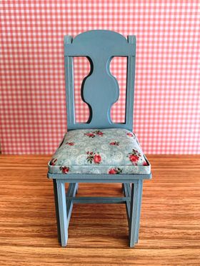 1:6 Chair Kit to Fit Desk (66W x 75D x 145Hmm)