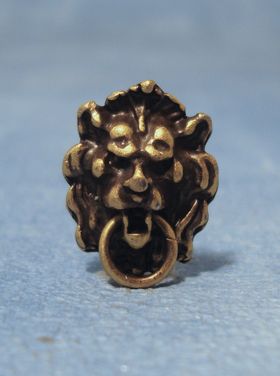 Antique Lion Head Knocker (20 x 10mm)