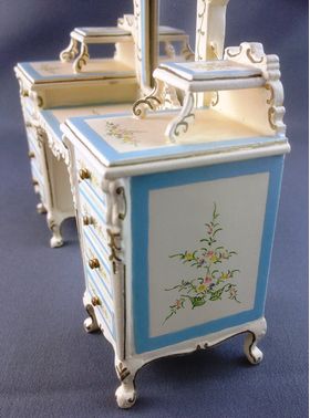 Dressing Table Side Detail