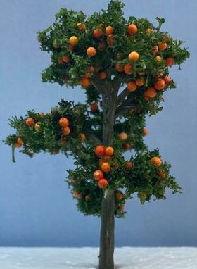 7cm Tree with Orange Balls
