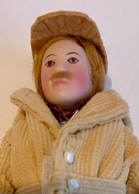 Man in Tan with Hat Porcelain Doll (150Hmm)