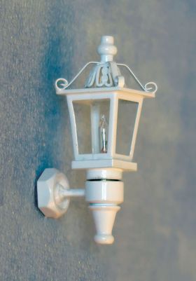 White Coach Lamp (50 x 15 x 15mm)