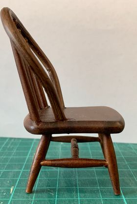 Windsor Side Chair Walnut (45W x 48D x 87Hmm)
