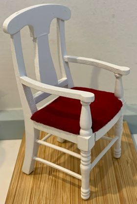 White Chair with Red Seat With Arms (48W x 46D x 95Hmm)
