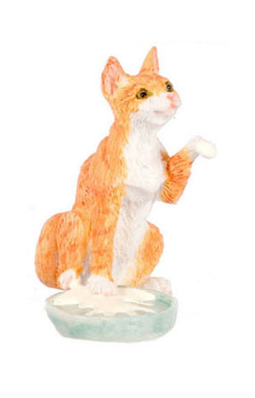 Cat with Milk (1.375"H x 0.875"W x 1.125"D)