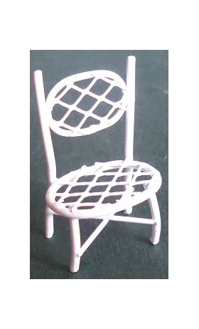 1:24 White Wire Garden Chair (23 x 16 x 40Hmm)