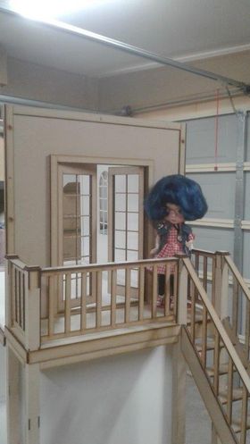 1:6 Stair and Balcony Kit to fit Roombox Kit