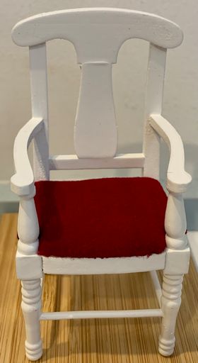 White Chair with Red Seat With Arms (48W x 46D x 95Hmm)