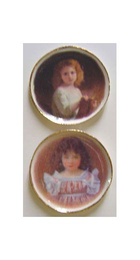Young Girls in Pinafore Platter (1 1/2" Diam) (Price Each)