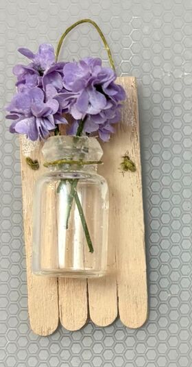 Hanging Pots by Kathy Brindle (35Hmm)