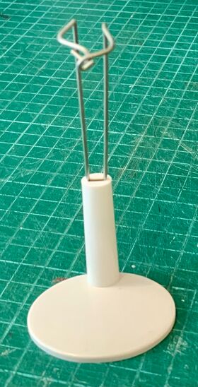 10 x Doll Stand (Base 53 x 42mm, Height 80 to 110mm)