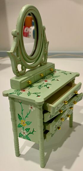 Dresser Green with Mirror (100 x 48 x 168Hmm)