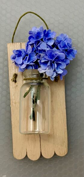 Hanging Pots by Kathy Brindle (35Hmm)